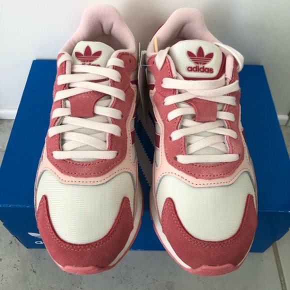 NEW!  Adidas TRESC RUN W - Size 7 Women - Picture 8 of 12